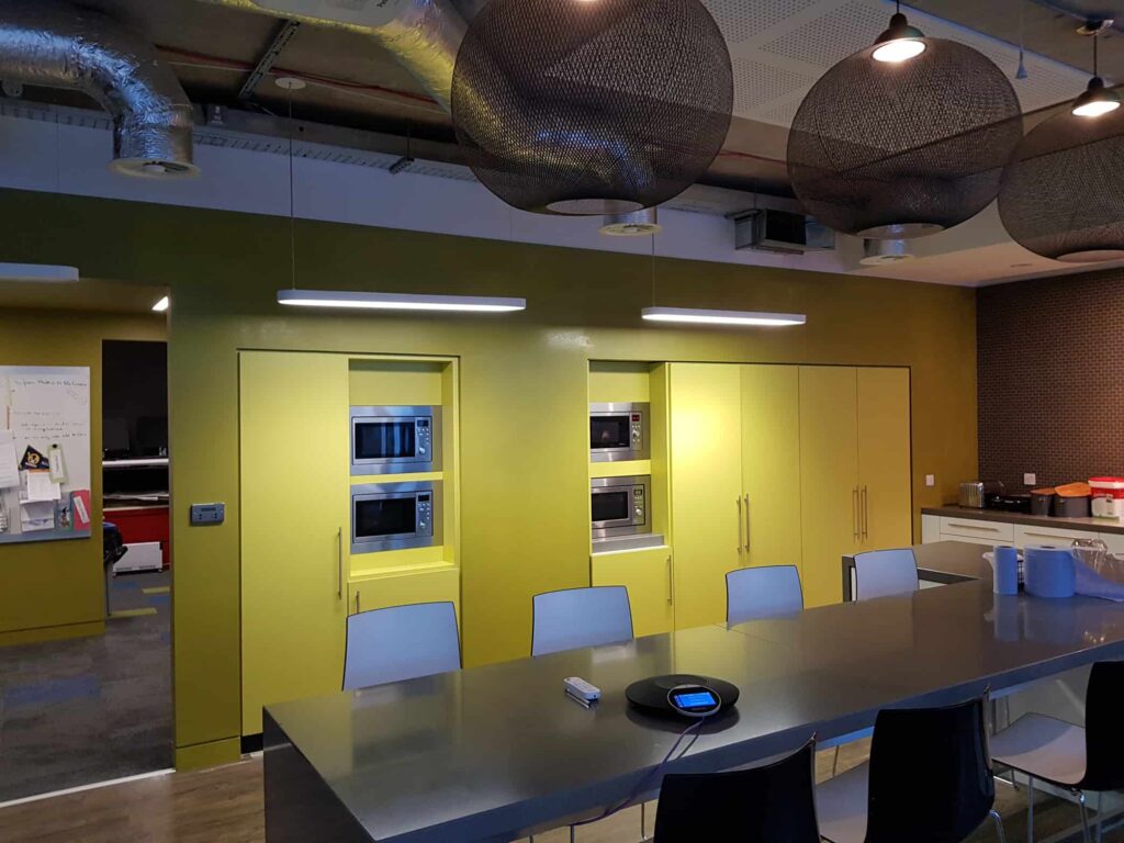 WHY EGGSHELL PAINT IS BEST FOR YOUR INTERIOR DESIGN?
